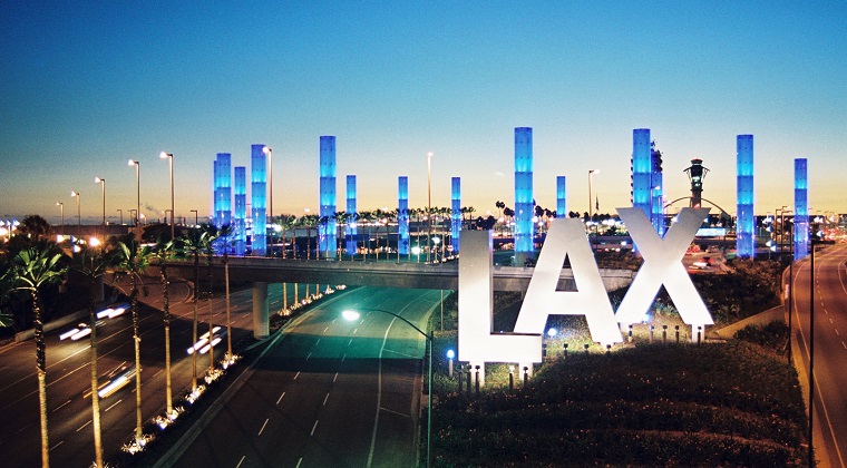 Al menos 12 aeropuertos de Estados Unidos sufren un ciberataque ruso | Foto:LAX Airport