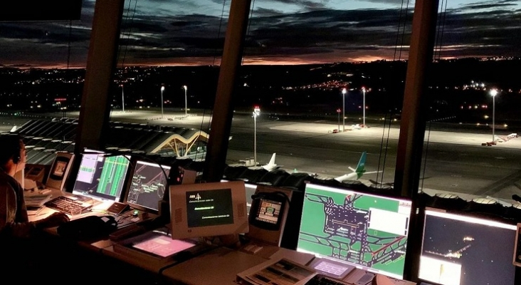 Control aéreo en Madrid Foto Controladores Aéreos Españoles