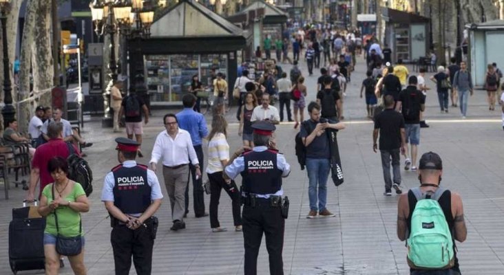 Policia en las Ramblas