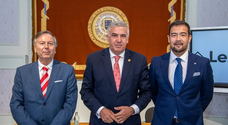 Juan Manuel Benítez, Lluís Serra y J. Emmanuel Soler
