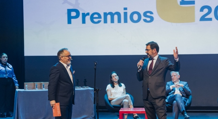 Ignacio Moll, CEO de Tourinews y Javier Gándara, presidente de ALA, explicaron cómo el jurado decidió a los ganadores de los Premios Foto Tourinews ®