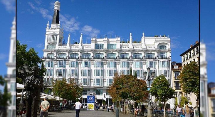 Meliá perderá 17 hoteles que pueden acabar en manos de un fondo de Emiratos | Foto: Hotel ME Madrid Reina Victoria. Zarateman, CC BY-SA 3.0