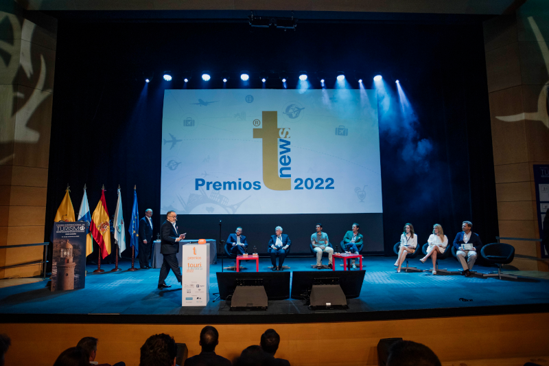 Vista panorámica de premiados y distinguidos en la gala de Premios Tourinews 2022| Foto: Tourinews©