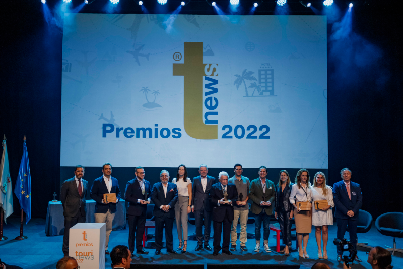 Jurado, premiados y distinguidos en la gala de Premios Tourinews 2022| Foto: Tourinews©