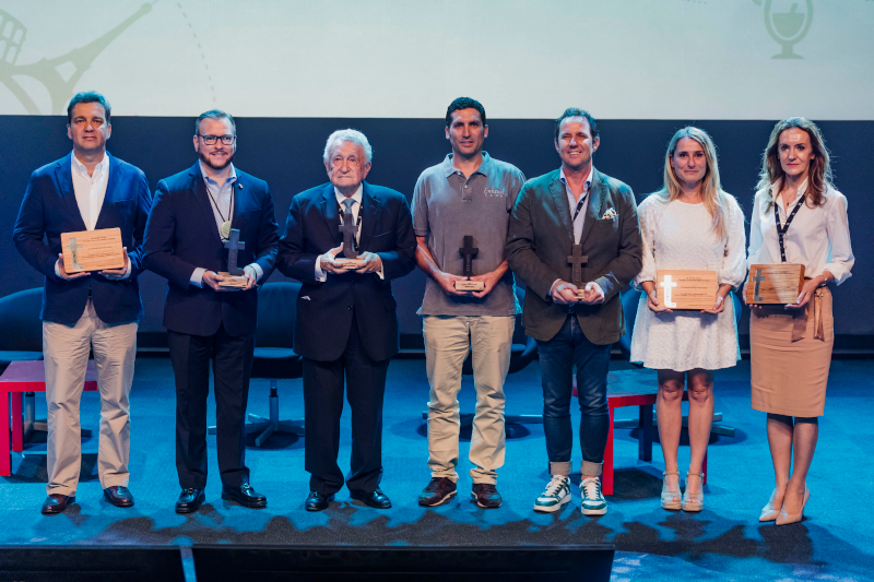 Premiados y distinguidos en la gala de Premios Tourinews 2022| Foto: Tourinews©