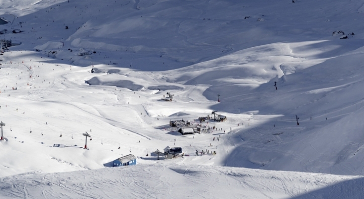 Las pistas de esquí del Pirineo Aragonés se unen formando una de las estaciones más grandes del mundo