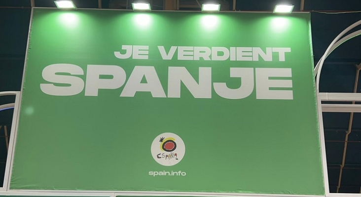 Cartel promocional de España en Vakantiebeurs Foto Huseyin Baraner