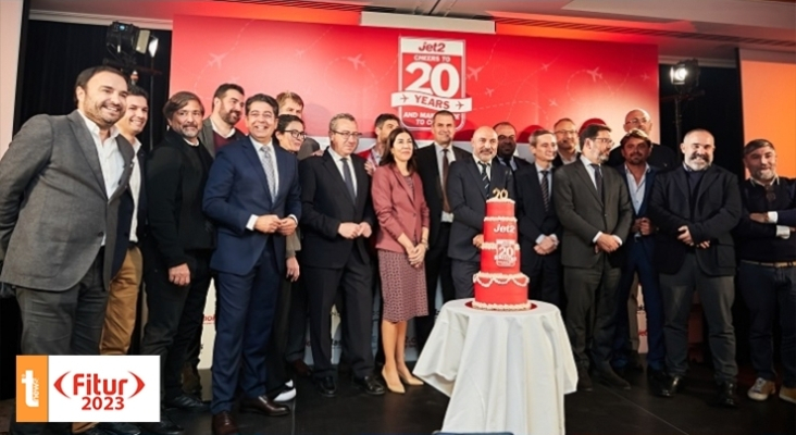 Jet2 celebra sus 20 años en España rodeado de los principales representantes del sector turístico