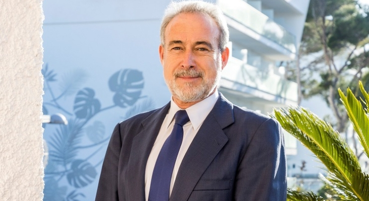 Luis Riu, CEO de RIU Hotels & Resorts, presenta sus previsiones de nuevos proyectos de la cadena hotelera en 2023.