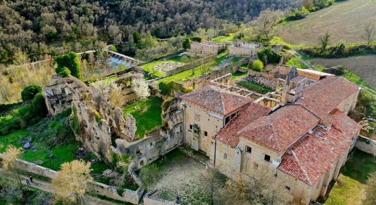  Monasterio de Santa María de Rioseco, ubicado a orillas del Ebro, en la comarca burgalesa de Las Merindades | Foto: lasmerindades.com
