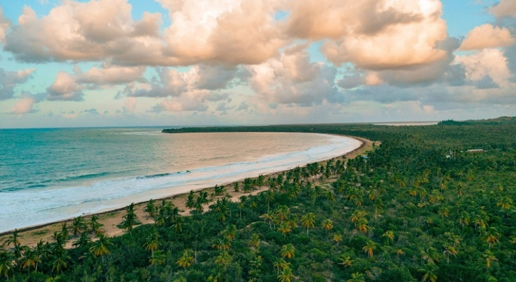 República Dominicana promueve el desarrollo de tres nuevos núcleos ecoturísticos | Foto: Playa Esmeralda, Miches (GoDominicanRepublic)