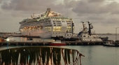Un nuevo destino se suma a la ola de limitaciones a los cruceros: "un solo barco" | Foto: Crucero atracado en Bonaire (Países Bajos)