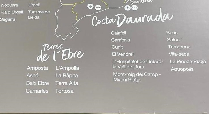 Detalle del estand de Catalunya en FITUR 2023