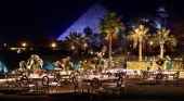Egipto pone a la venta 7 hoteles de lujo de propiedad estatal para afrontar la crisis | Foto: Restaurante del hotel Marriott Mena House, Giza