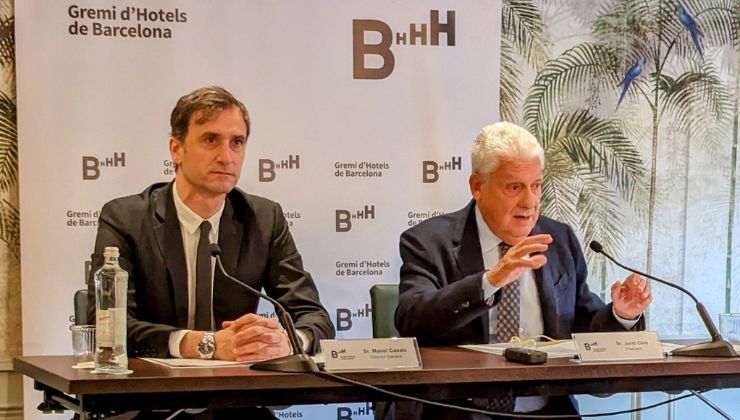 Manel Casals y Jordi Clos, secretario general y presidente del Gremi d'Hotels de Barcelona, respectivamente| Foto: GHB