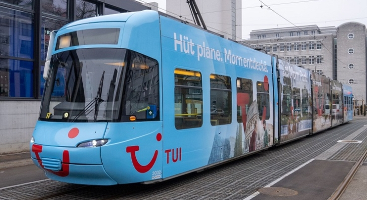 El “tranvía de TUI” ya recorre las calles de Zúrich (Suiza) | Foto: TUI