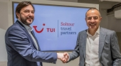 Eduard Bogatyr, director general de TUI Iberia, y Tomeu Bennasar, CEO de Soltour Travel Partners 