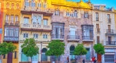 Fachada de los dos edificios del siglo XIX rehabilitados para acoger el Nobu Hotel y Restaurante Sevilla en la céntrica plaza de San Francisco | Foto: Nobu Hotels