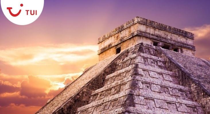 Templo de Kukulkán en Chichén Itzá (Yucatán, México) 