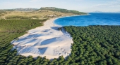 Vista aérea del arenal de Bolonia, en Cádiz (Andalucía) | Foto: Cádiz Turismo