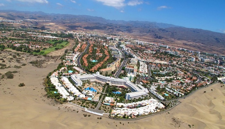 Vista aérea de las zonas turísticas de Playa del Inglés y Maspalomas, en Gran Canaria (Canarias) | Foto: El Coleccionista de Instantes vía Flickr