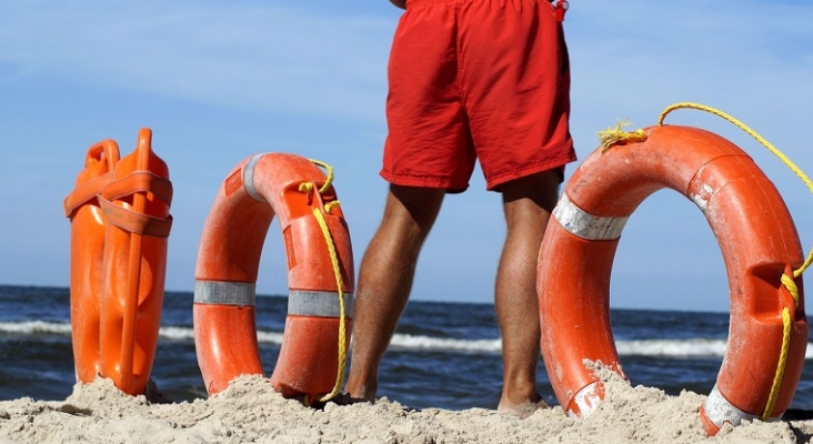 Los hoteleros de Playa de Muro (Mallorca), forzados a asumir los costes del servicio de socorristas