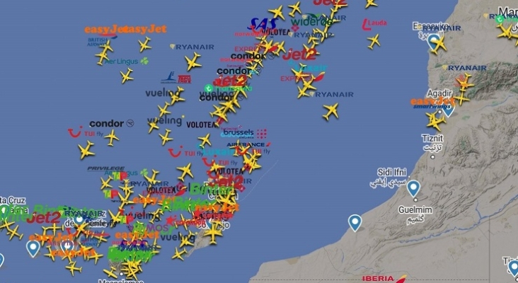 Captura de vuelos a Canarias de FlightRadar24 al comienzo de Semana Santa