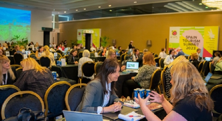 Reuniones de empresas y destinos turísticos españoles con agentes de Estados Unidos y Canadá en Palma (Mallorca) durante el 'Spain-Nort America Tourism Summit 2023' | Foto: Turespaña