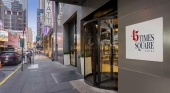 Palladium gestionará su primer hotel en Estados Unidos de la mano con Sandra Ortega | Entrada al 45 Times Square Hotel