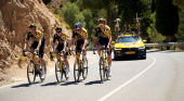 El equipo ciclista Jumbo Visma se prepara para el Tour de Francia en Sierra Nevada