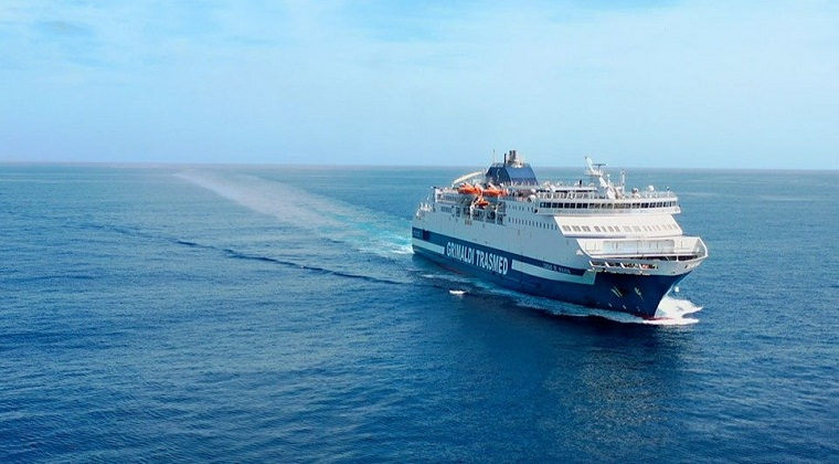 Una compañía de ferries ofrece viajes de fin de semana a Ibiza con hoteles flotantes como alojamiento