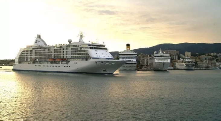 Varios cruceros atracados en puerto | Foto: Autoridad Portuaria de Baleares