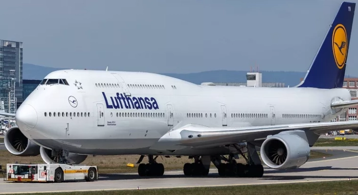 Un Boeing 747-8 Jumbo de Lufthansa en el aeropuerto de Frankfurt | Foto: tjdarmstadt (CC BY 2.0)