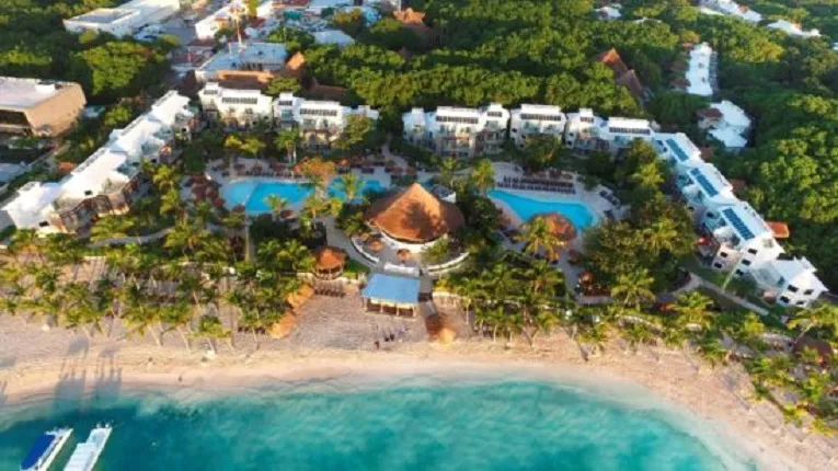 Vista aérea del Sandos Caracol Eco Resort en México | Foto: Sandos Hotels & Resorts