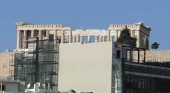 Vista del hotel COCO-MAT Athens BC duranta su construcción | Foto: vía Kathimerini