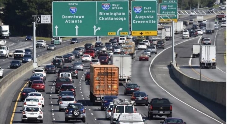 Ciudadanos de Florida huyendo antes de la llegada del huracán. Fuente Washington Post