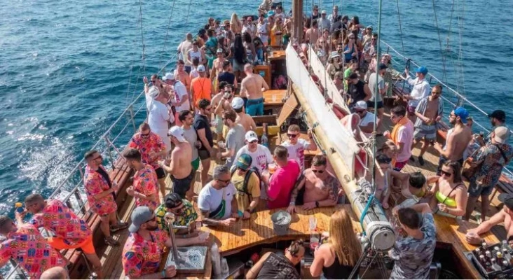 Multan con 160.00 euros a una empresa que organizaba ‘party boats’ ilegales en Magaluf (Mallorca) | Foto: vía Ticket Trips