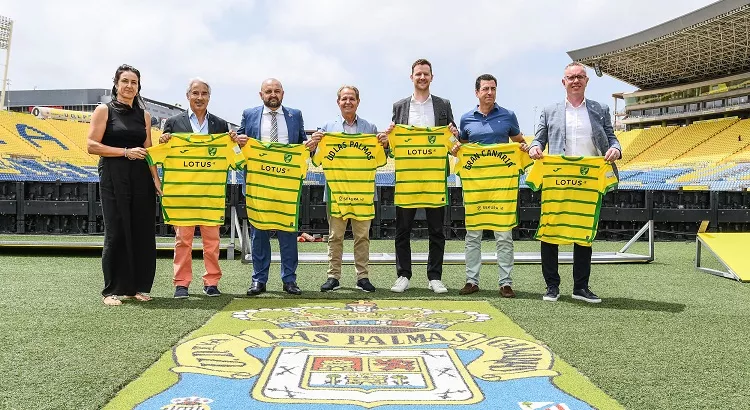 Gran Canaria pretende captar más viajeros británicos a través del equipo ‘canario’ de Reino Unido | Foto: Turismo de Gran Canaria Gran Canaria pretende captar más viajeros británicos a través del equipo ‘canario’ de Reino Unido | Foto: Turismo de Gran Canaria