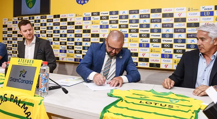 Firma del convenio de patrocinio entre Turismo de Gran Canaria y el Norwich City FC | Foto: TGC