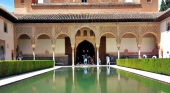Visitantes en La Alhambra de Granada
