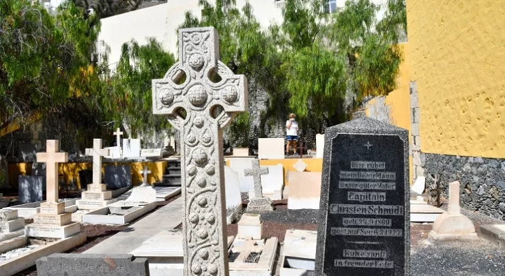 Cementerio británico Las Palmas de Gran Canaria Foto Yaiza Socorro para LPAvisit