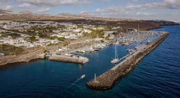 Puerto Calero, el primer puerto deportivo de Lanzarote | Foto: James Mitchell