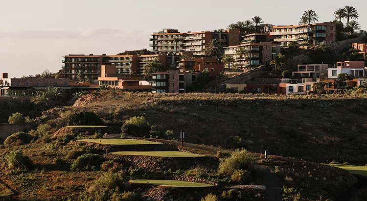 Vista del Salobre Hotel Resort & Serenity en Maspalomas (Gran Canaria) | Foto: Pablo Beglez