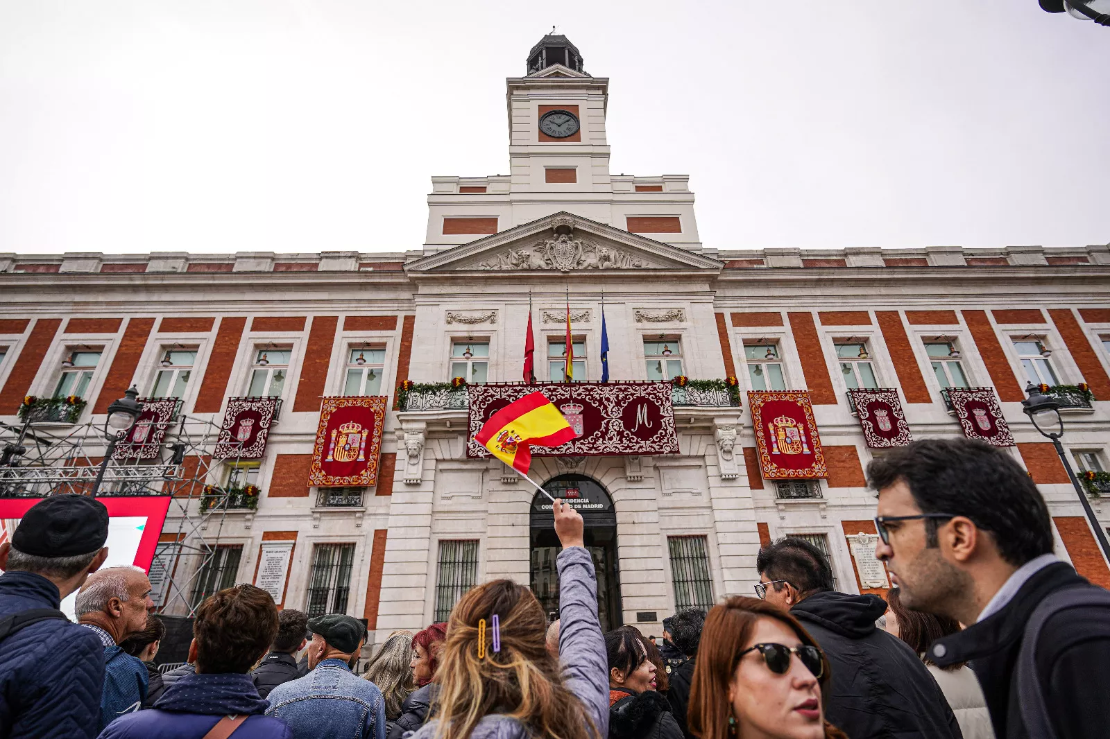 La Real Casa de Correos, en la Puerta del Sol, engalanada para la ocasión | Foto: Comunidad de Madrid