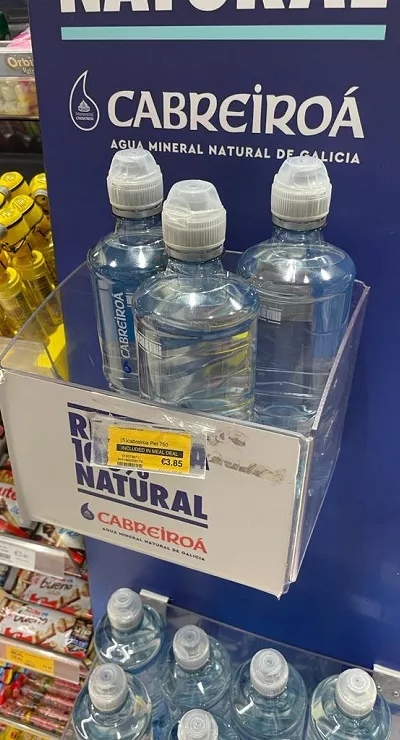 Agua en tienda a 3,85 euros|Foto: Tourinews