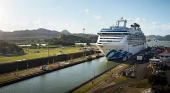 Crucero de Princess (Carnival) cruzando el Canal de Panamá |Foto: Carnival