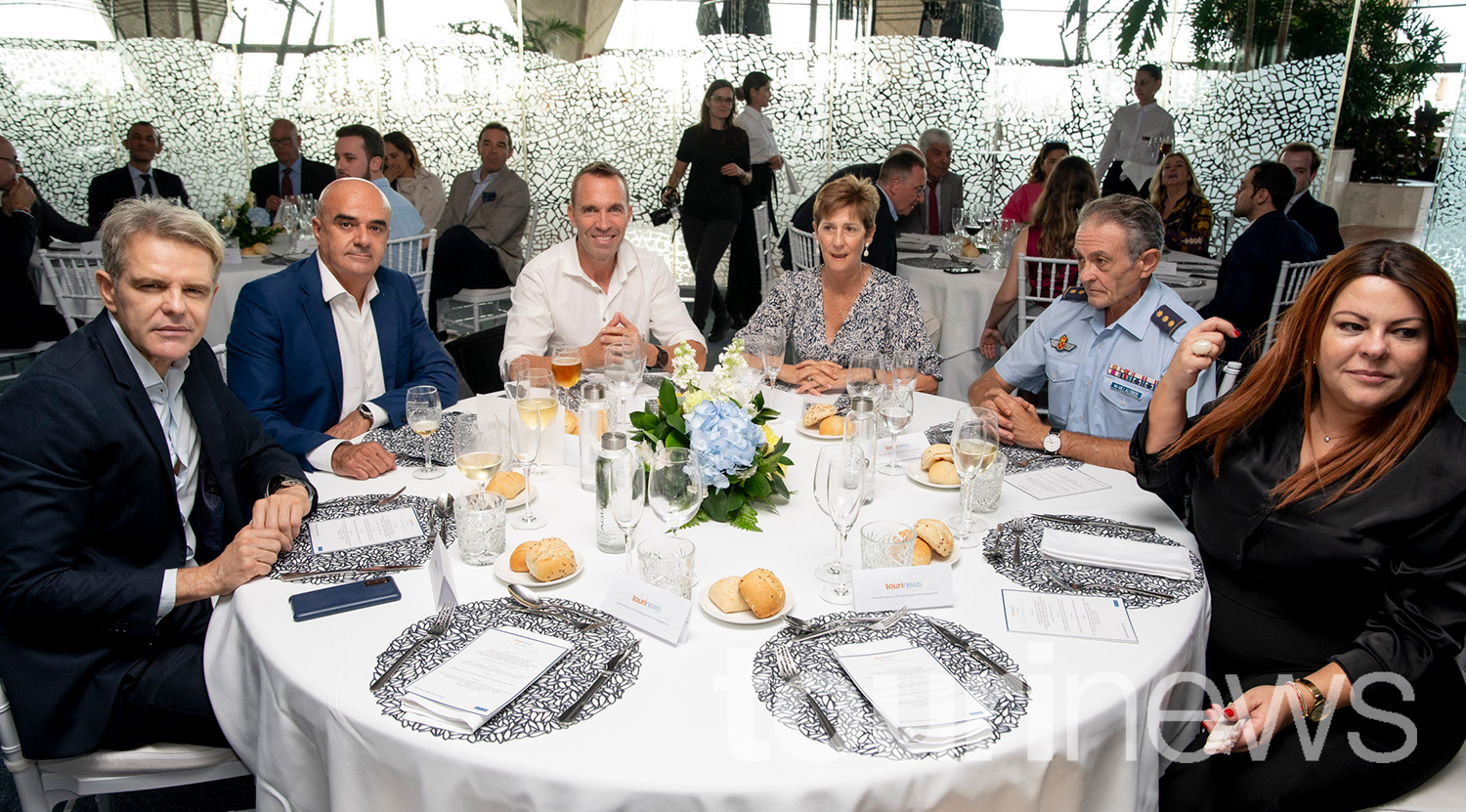 Domingo Pérez, Alfredo Díaz, Cristian Rizo, Sofía Torralbo, Álvaro Martínez-Villalobos  y Patricia Hernández