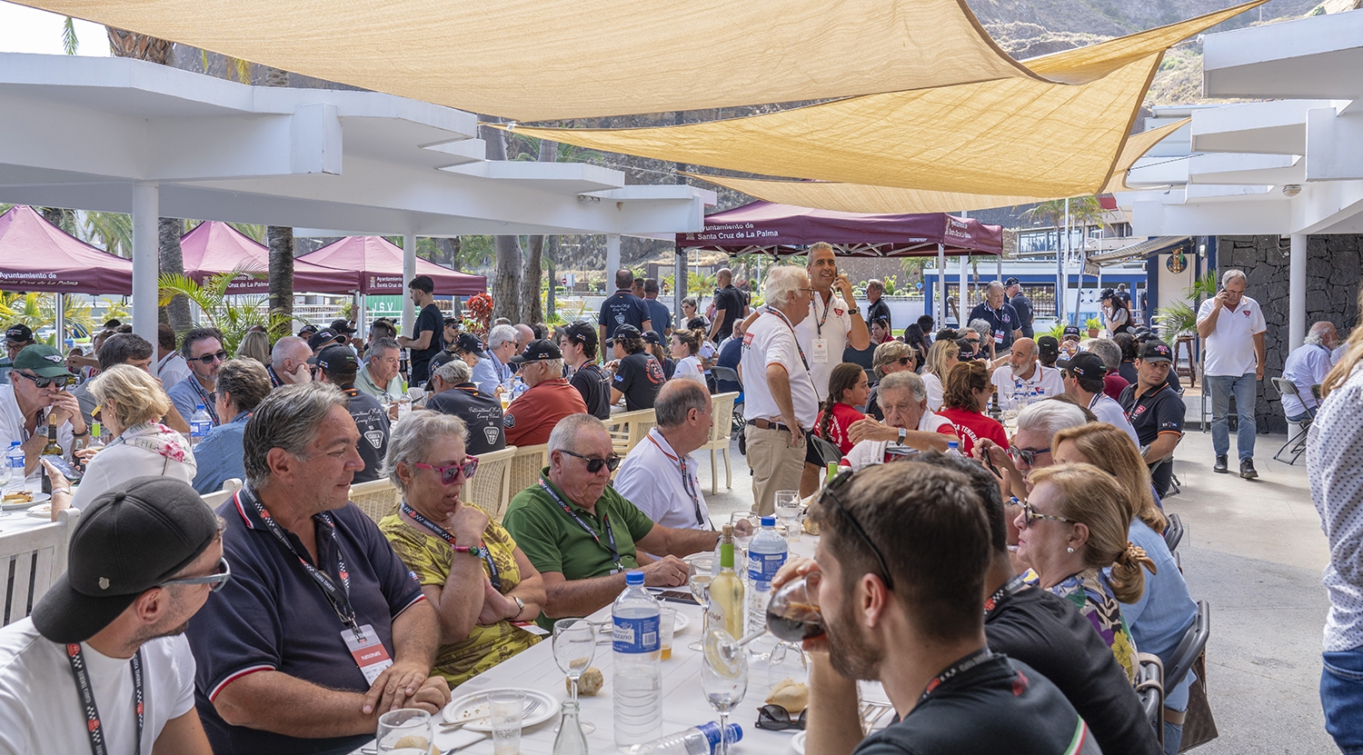 Comida en el Real Club Náutico de Santa Cruz de La Palma | Foto: Clásica de Tenerife