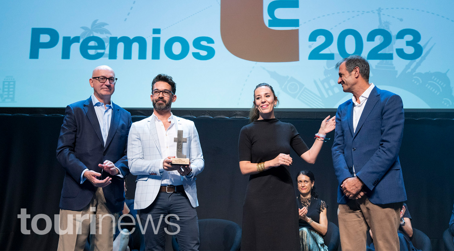 Jesús Nuño de la Rosa, Alberto Ávila, Jessica de León y José Juan Lorenzo.