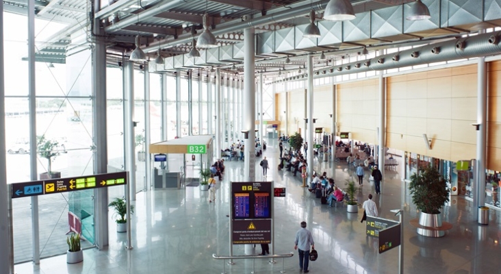 Interior del aeropuerto de Mallorca | Foto: Aena